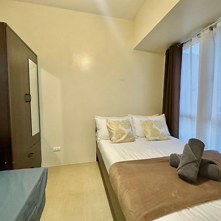 2-Bedroom Condo Unit With Balcony At Centrio Tower Beside Ayala Centrio Mall Downtown Cdo Cagayan de Oro Exterior foto